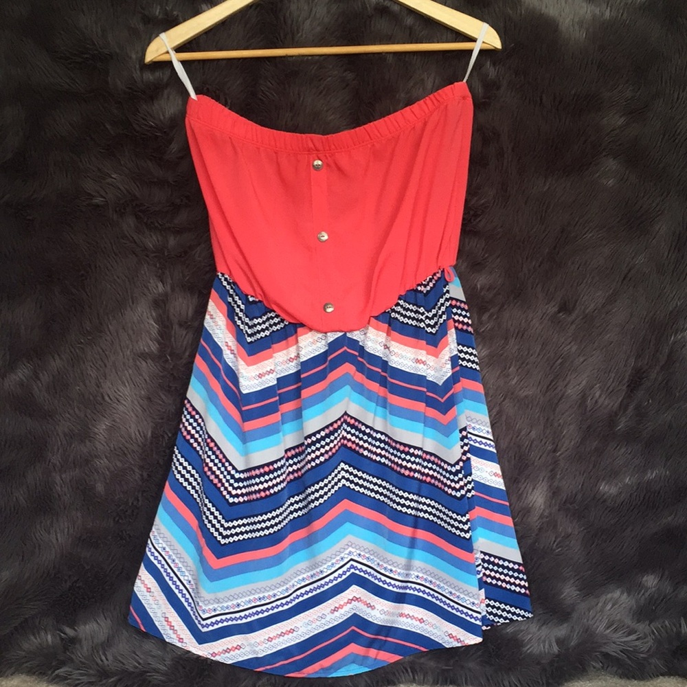 Sleeveless summer dress
